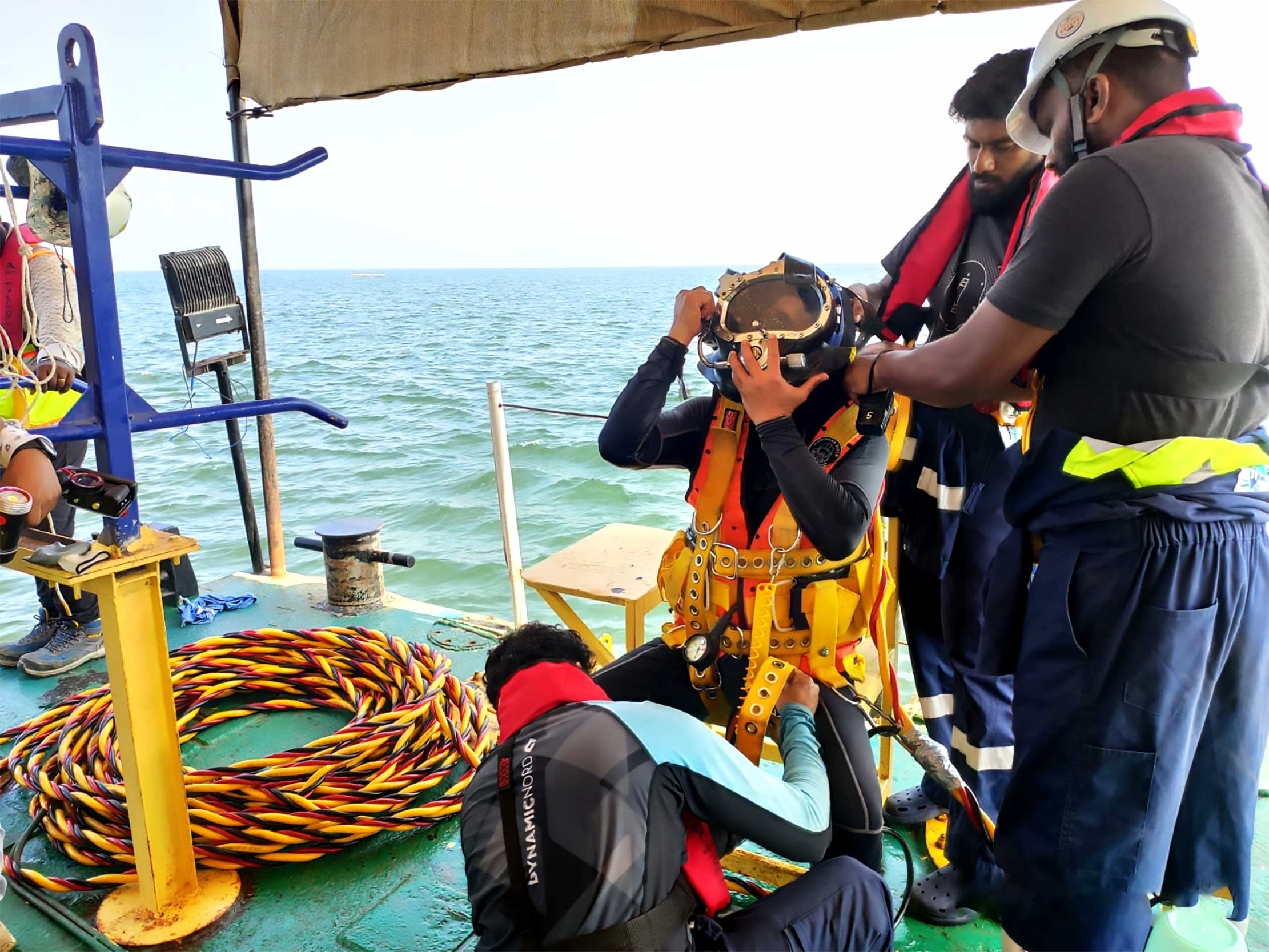 Diving Services union dredgers marine contracting